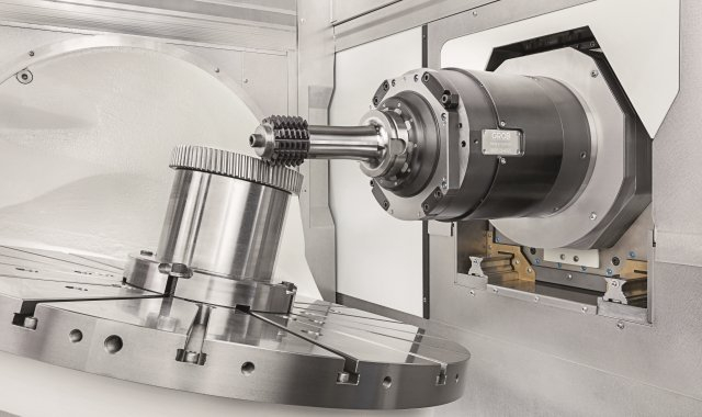 Universal machining centers - GROB