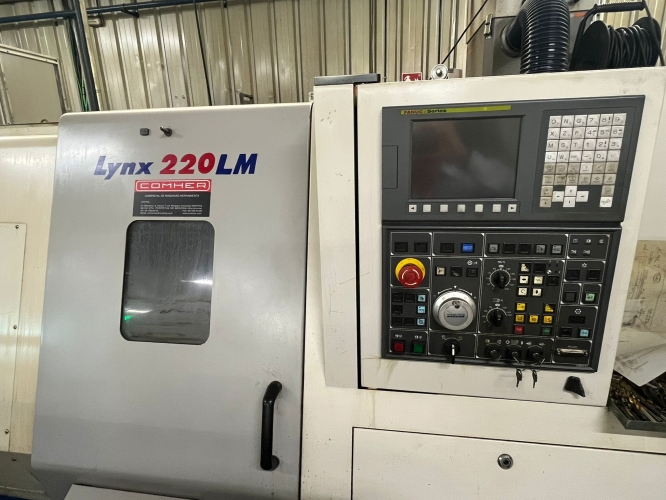 CNC LATHE DOOSAN DAEWOO LYNX 220LMA NS:L220M0032