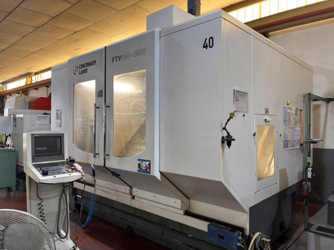 CINCINNATI FTV-640 MACHINING CENTER