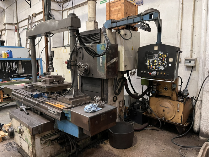 FRESADORA CORREA B-20/2