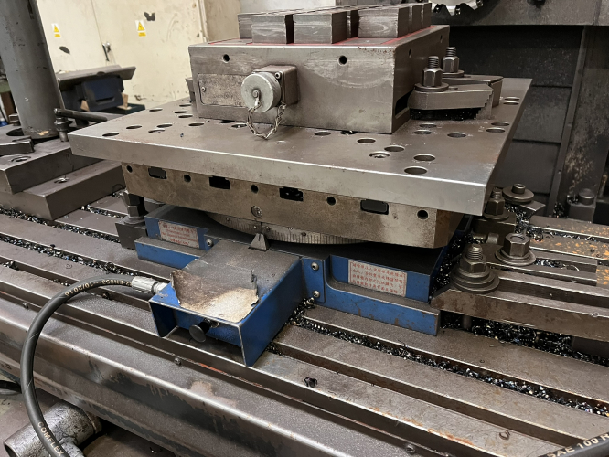 FRESADORA CORREA B-20/2