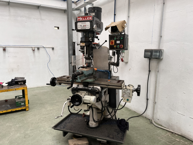 Heller FTV2 Turret Milling Machine