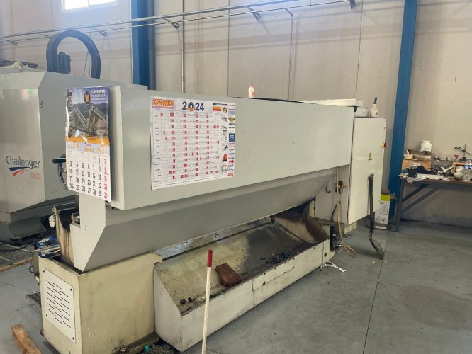 LATHE PINACHO CNC TAURUS 260 x 2000