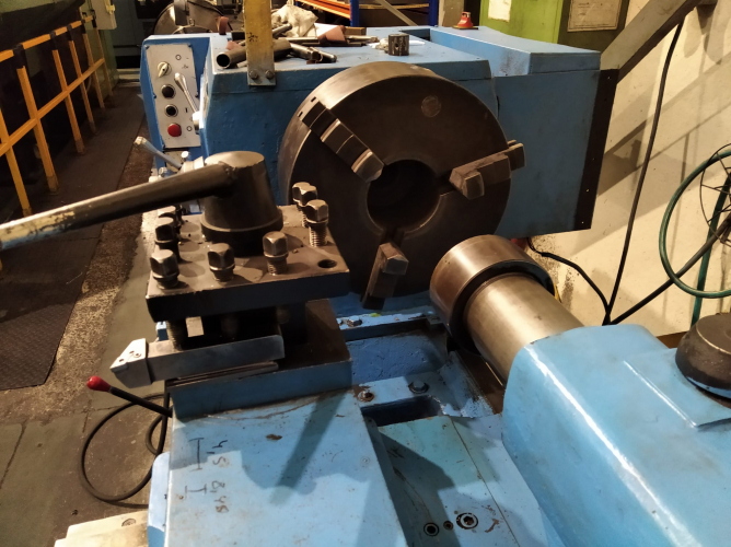 GEMINIS LATHE GE-870