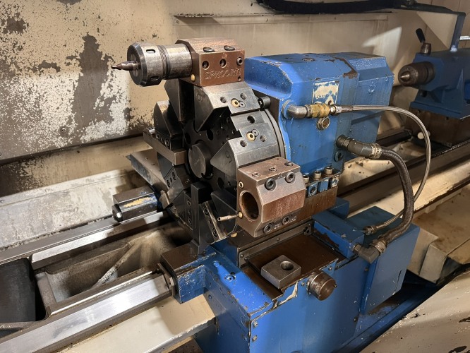 PINACHO LATHE TAURUS 310