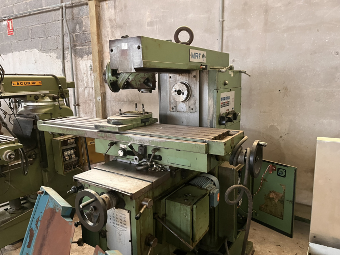 UNIVERSAL-FRÄSMASCHINE MRF FU145