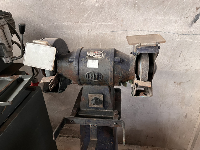 LETAG E2-G2210 SCHLEIFMASCHINE