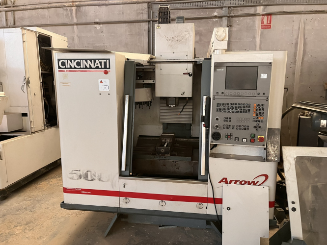 CINCINNATI ARROW 2-500 BEARBEITUNGSZENTRUM