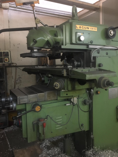 FRESADORA UNIV. LAGUN FCM 152